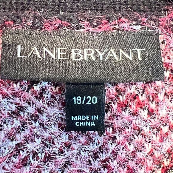 Walking sweater. Lane Bryant with black Burgundy and a creamy light pink - Picture 4 of 8